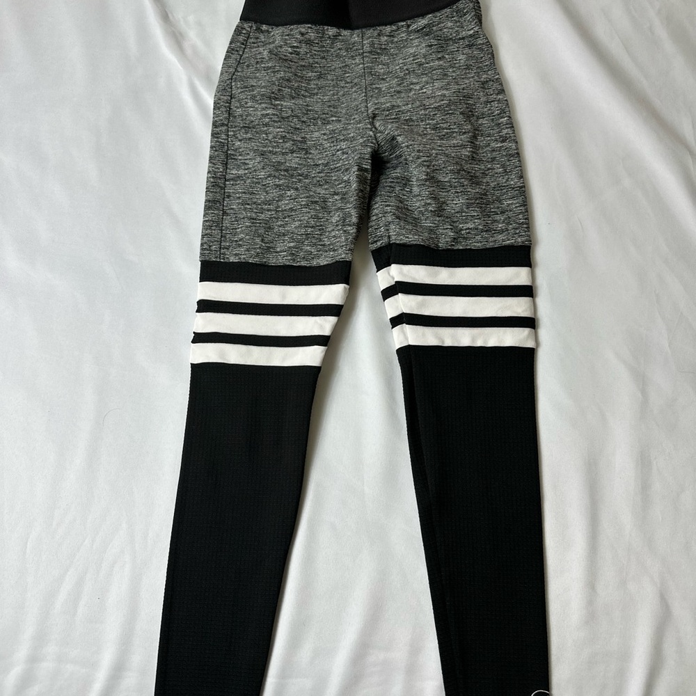 Stylish Black and Gray Leggings